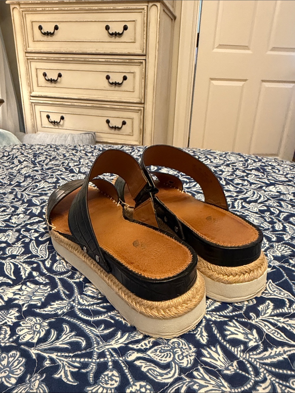 Franco Sarto Black Platform Espadrille Slide Sandals